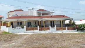 Self contained apartment with private kitchen Higher Heights, Barbados